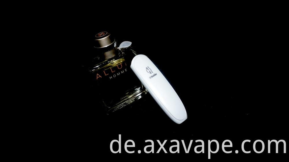 White Axa Glofish Electronic Vape Pen 12